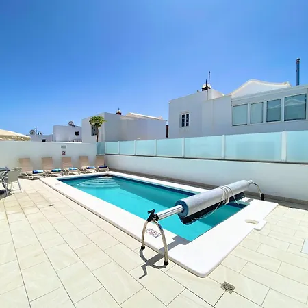 Villa Vivienne By Jk Lanzarote