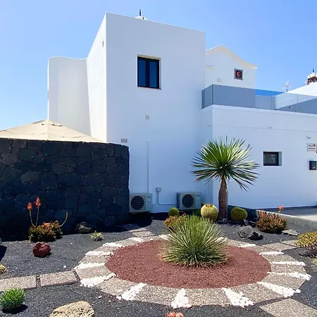 Vivienne By Jk Lanzarote