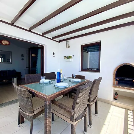 Vivienne By Jk Lanzarote Villa *