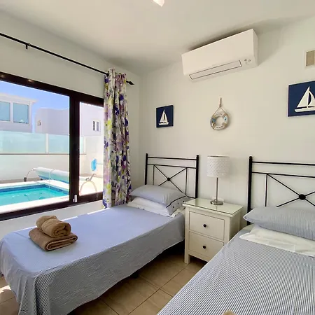 Vivienne By Jk Lanzarote Villa